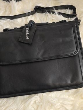 Think Pad Black Leather Laptop Messenger Bag Adjustable Strap Fits Ipad/tablet